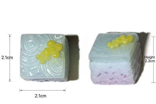 Kawaii Mini Minty Grape Creamy Cake Squishy - Realistic 3D Miniature Fruit Dessert Toy