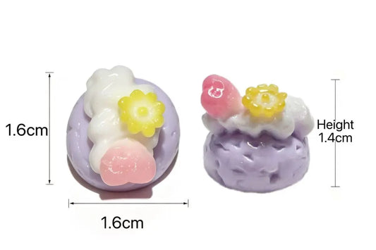 Kawaii Mini Flower-Topped Pastel Cake Squishy - Realistic 3D Dessert Toy