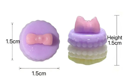 Kawaii Mini Bow-Topped Layered Cake Squishy - Realistic 3D Dessert Toy