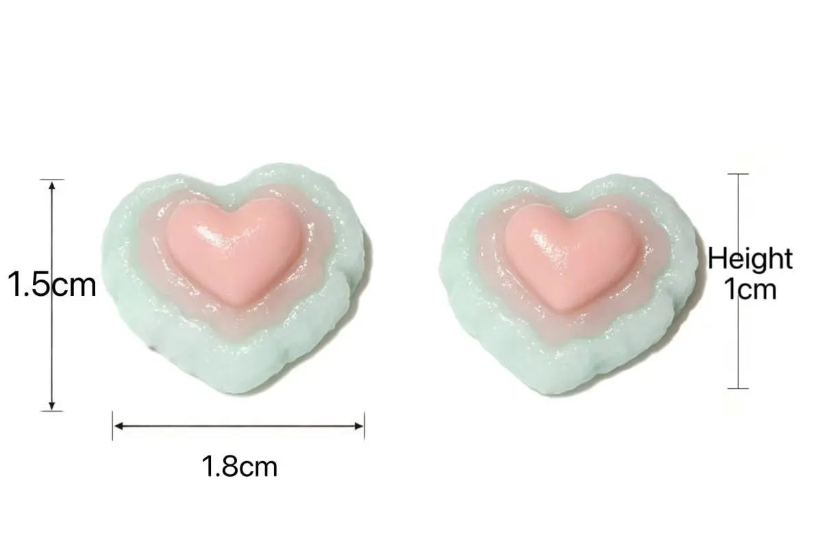 Kawaii Mini 3D Heart-Glazed Biscuit Squishy - Realistic Food Dessert Toy