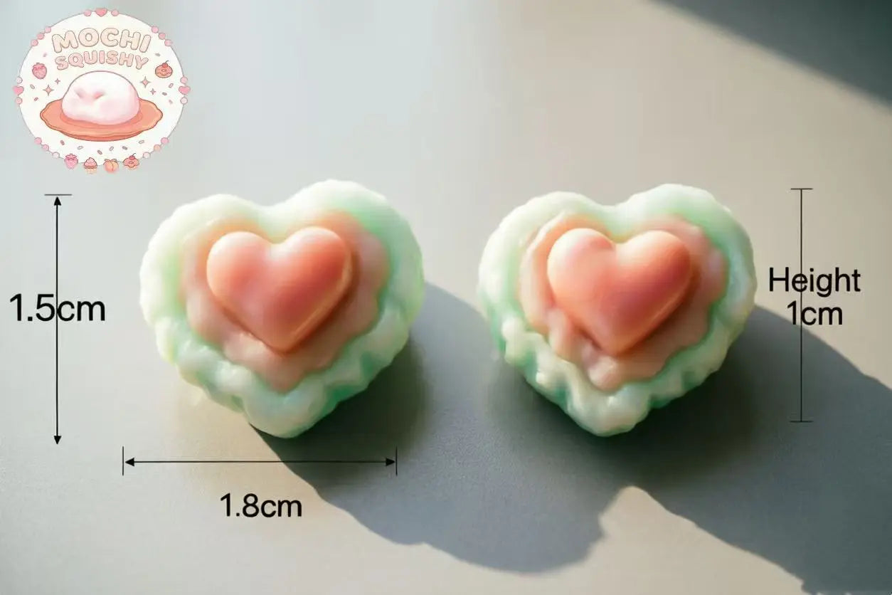 Kawaii Mini 3D Heart-Glazed Biscuit Squishy - Realistic Food Dessert Toy