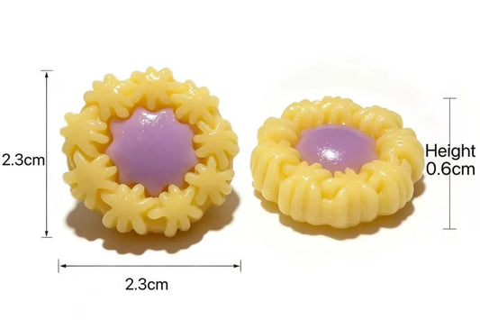 Kawaii Mini Berry-Jam Biscuit Squishy - Realistic 3D Butter Pastry Toy